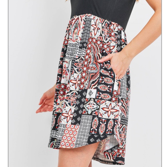 NEW SOFT Black and Red Boho Stretch Dress - Picture 8 of 10